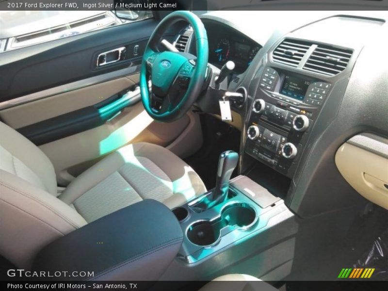 Ingot Silver / Medium Light Camel 2017 Ford Explorer FWD