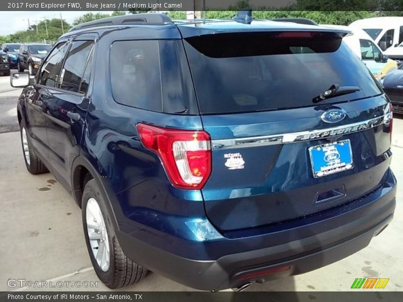 Blue Jeans / Medium Light Camel 2017 Ford Explorer FWD