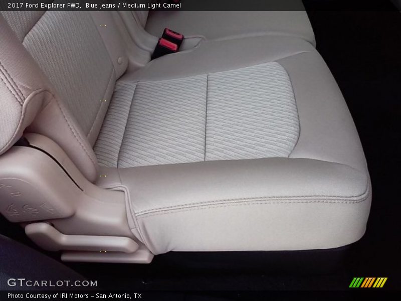Blue Jeans / Medium Light Camel 2017 Ford Explorer FWD