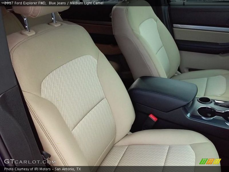 Blue Jeans / Medium Light Camel 2017 Ford Explorer FWD