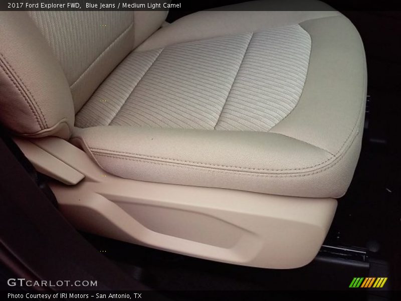 Blue Jeans / Medium Light Camel 2017 Ford Explorer FWD