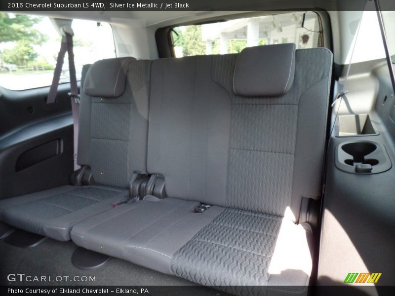 Silver Ice Metallic / Jet Black 2016 Chevrolet Suburban LS 4WD