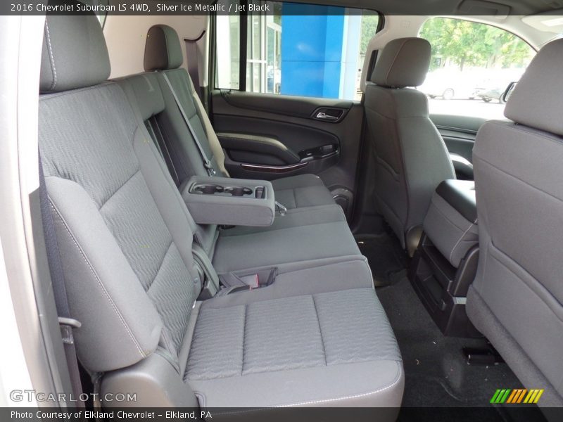 Silver Ice Metallic / Jet Black 2016 Chevrolet Suburban LS 4WD