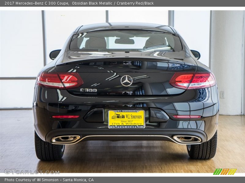 Obsidian Black Metallic / Cranberry Red/Black 2017 Mercedes-Benz C 300 Coupe