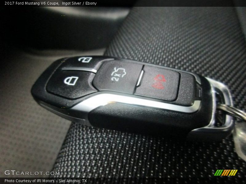 Keys of 2017 Mustang V6 Coupe