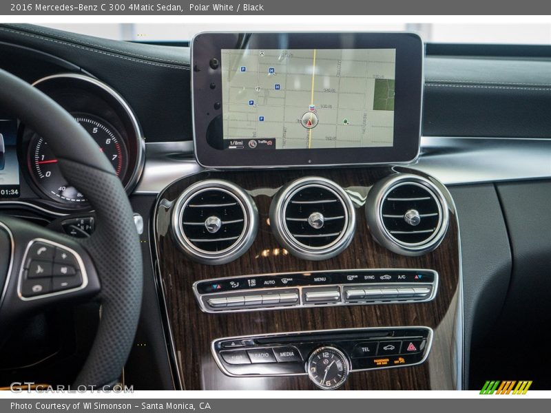 Polar White / Black 2016 Mercedes-Benz C 300 4Matic Sedan