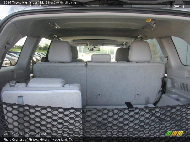 Silver Sky Metallic / Ash 2016 Toyota Highlander XLE