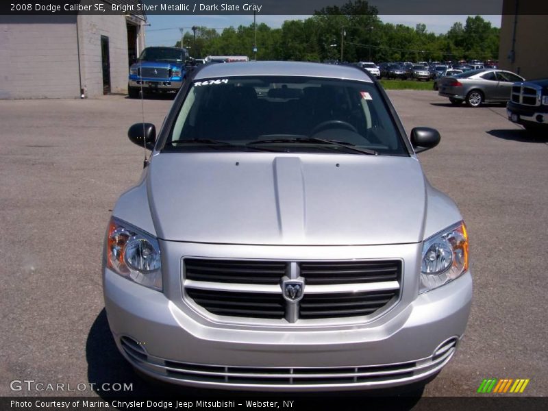 Bright Silver Metallic / Dark Slate Gray 2008 Dodge Caliber SE