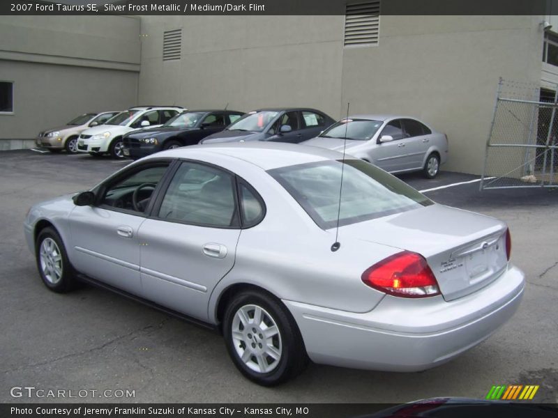 Silver Frost Metallic / Medium/Dark Flint 2007 Ford Taurus SE