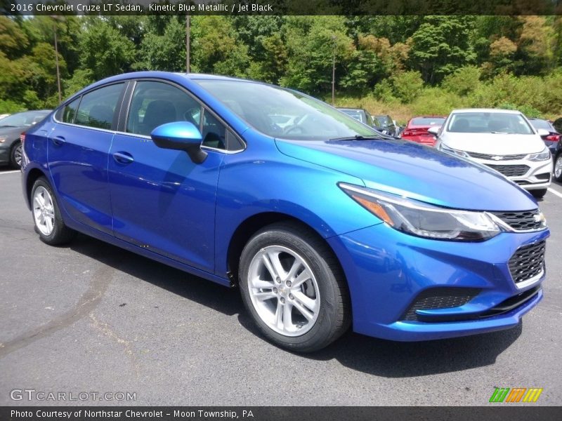Kinetic Blue Metallic / Jet Black 2016 Chevrolet Cruze LT Sedan