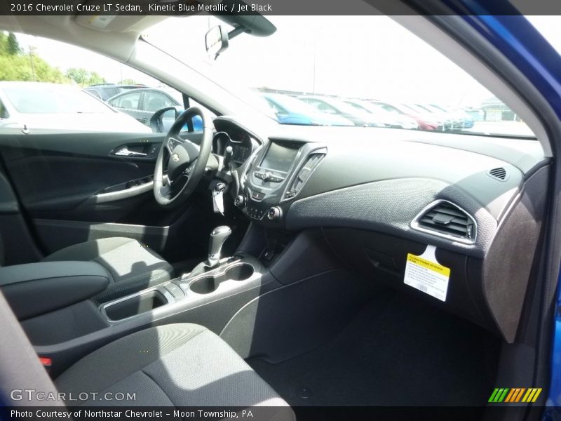 Kinetic Blue Metallic / Jet Black 2016 Chevrolet Cruze LT Sedan