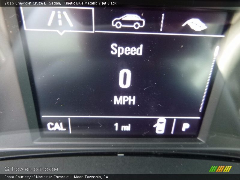 Kinetic Blue Metallic / Jet Black 2016 Chevrolet Cruze LT Sedan