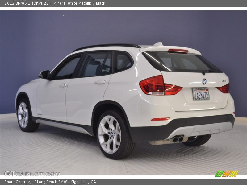 Mineral White Metallic / Black 2013 BMW X1 sDrive 28i