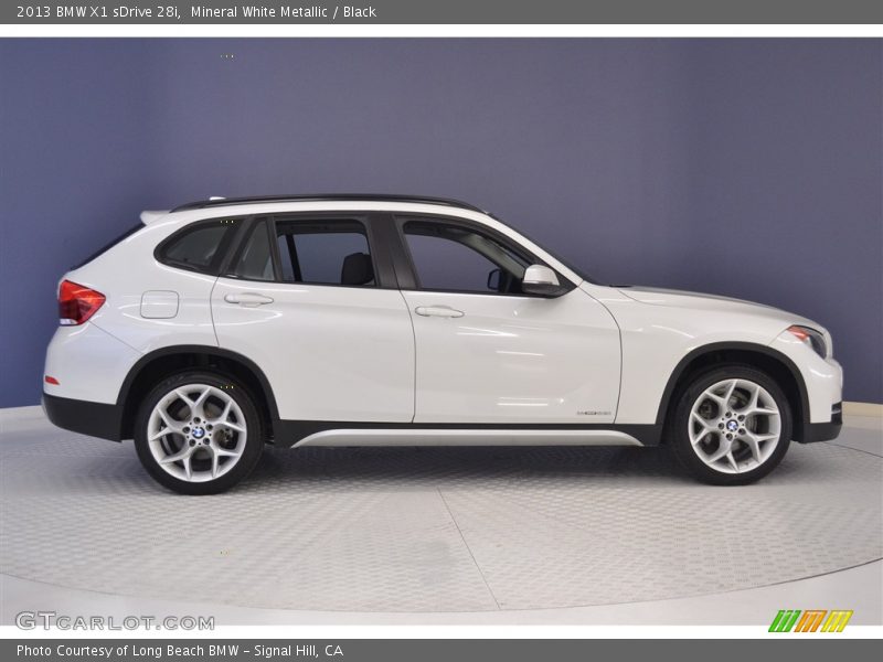 Mineral White Metallic / Black 2013 BMW X1 sDrive 28i