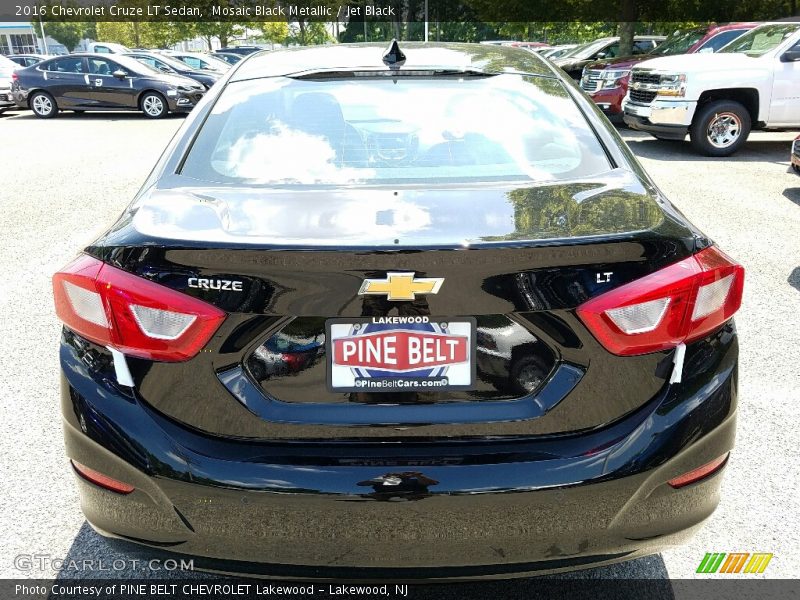 Mosaic Black Metallic / Jet Black 2016 Chevrolet Cruze LT Sedan