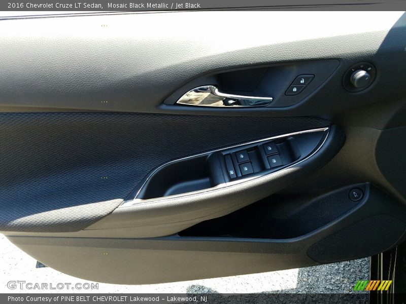 Mosaic Black Metallic / Jet Black 2016 Chevrolet Cruze LT Sedan