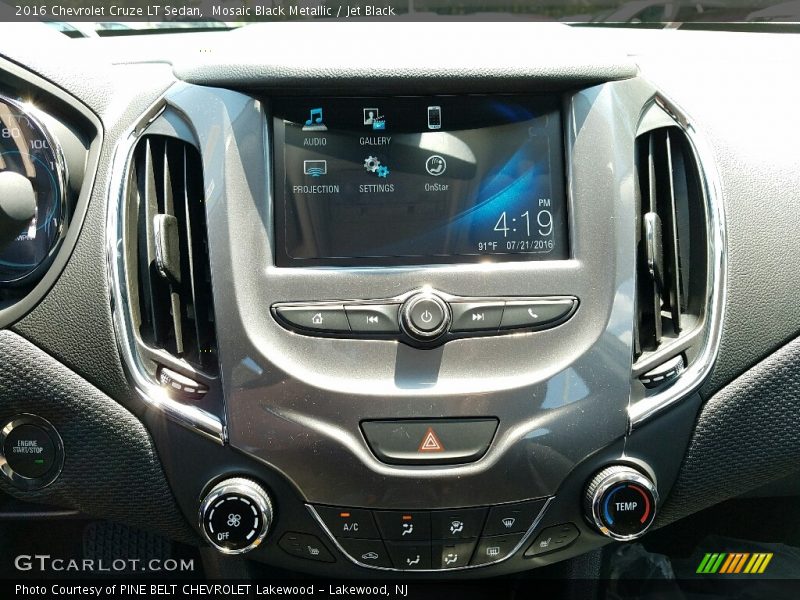 Mosaic Black Metallic / Jet Black 2016 Chevrolet Cruze LT Sedan