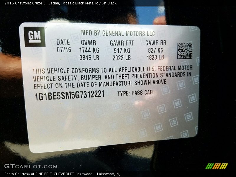Mosaic Black Metallic / Jet Black 2016 Chevrolet Cruze LT Sedan