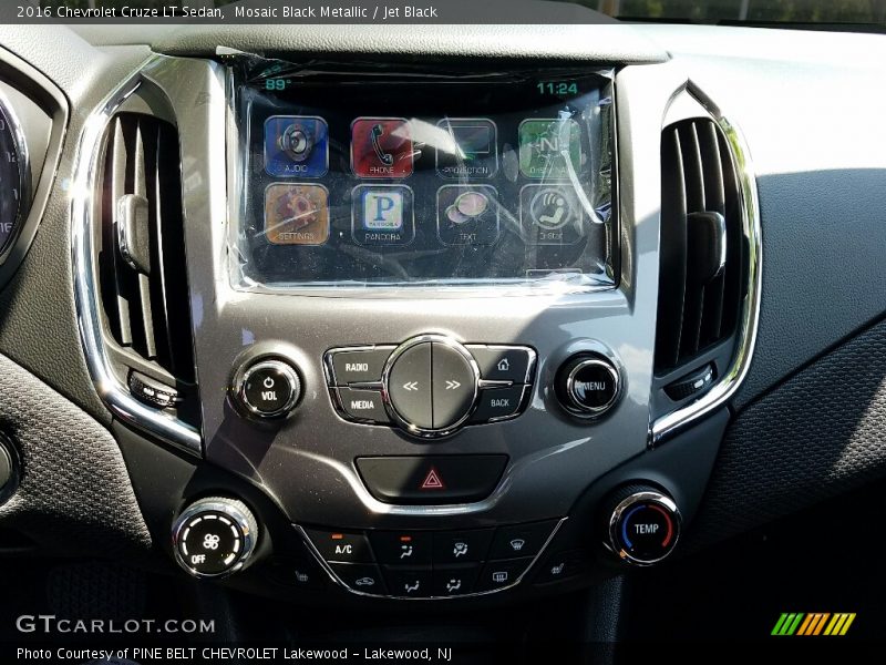 Mosaic Black Metallic / Jet Black 2016 Chevrolet Cruze LT Sedan