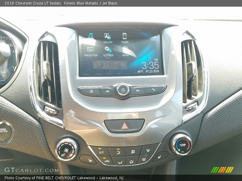 Kinetic Blue Metallic / Jet Black 2016 Chevrolet Cruze LT Sedan