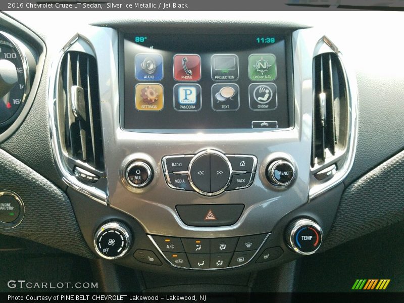 Silver Ice Metallic / Jet Black 2016 Chevrolet Cruze LT Sedan