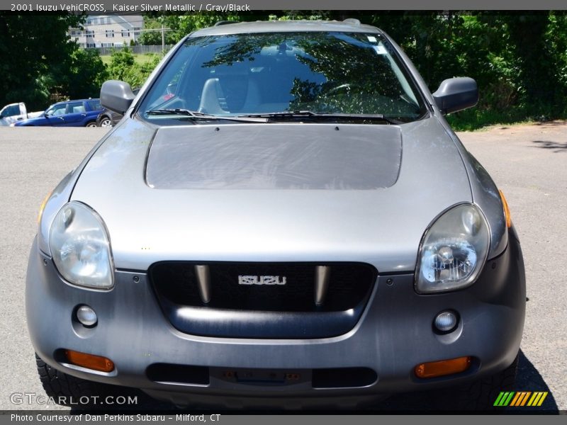 Kaiser Silver Metallic / Gray/Black 2001 Isuzu VehiCROSS