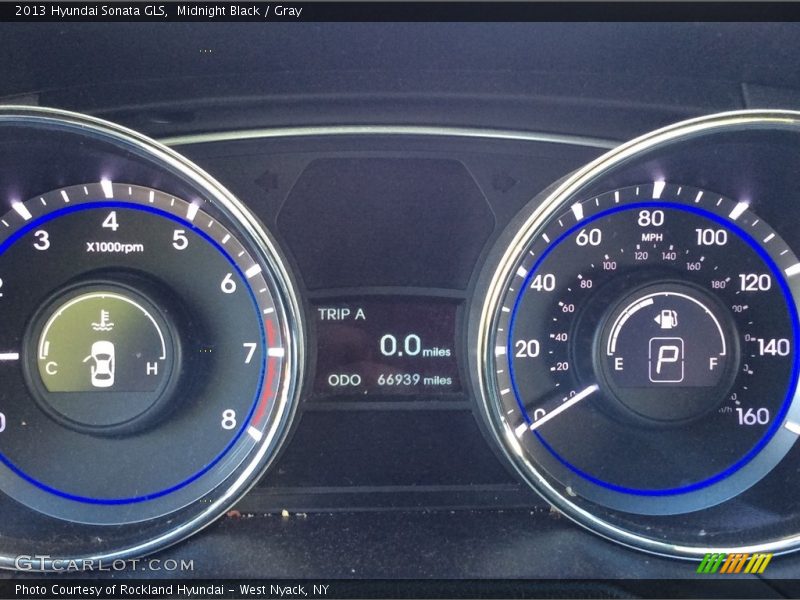 Midnight Black / Gray 2013 Hyundai Sonata GLS