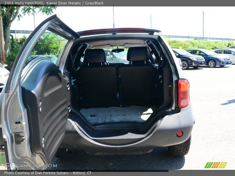 Kaiser Silver Metallic / Gray/Black 2001 Isuzu VehiCROSS