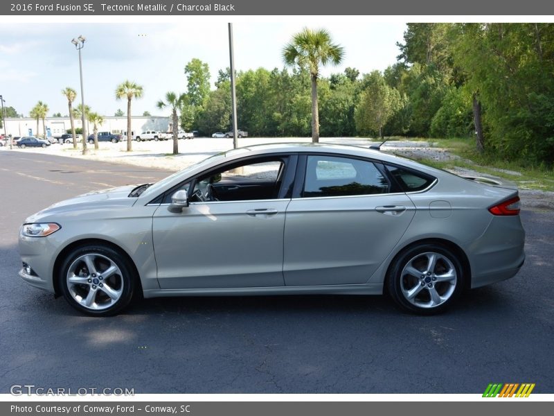 Tectonic Metallic / Charcoal Black 2016 Ford Fusion SE