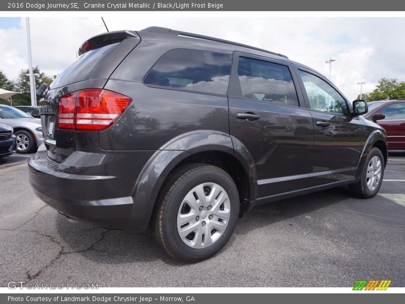 Granite Crystal Metallic / Black/Light Frost Beige 2016 Dodge Journey SE