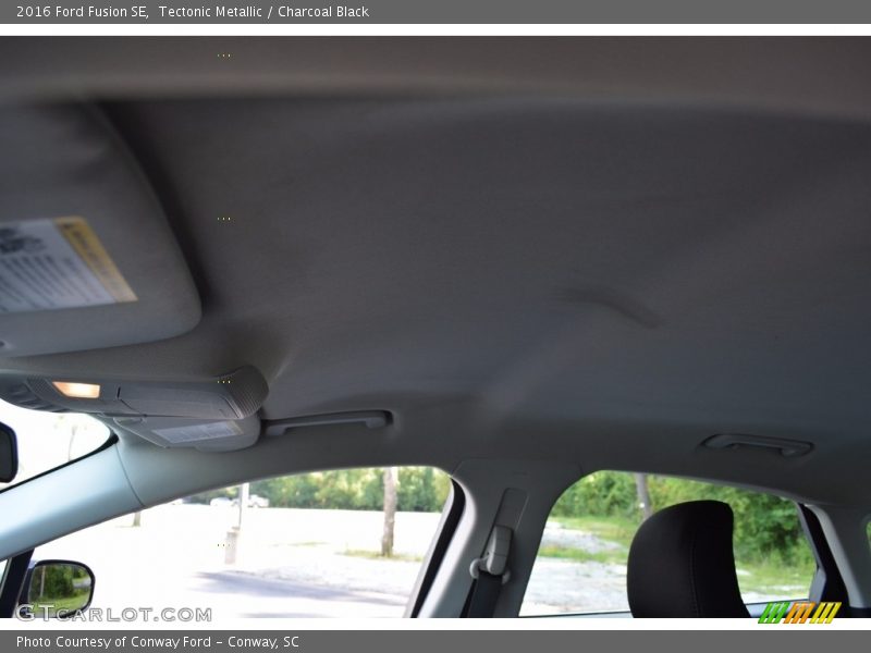 Tectonic Metallic / Charcoal Black 2016 Ford Fusion SE