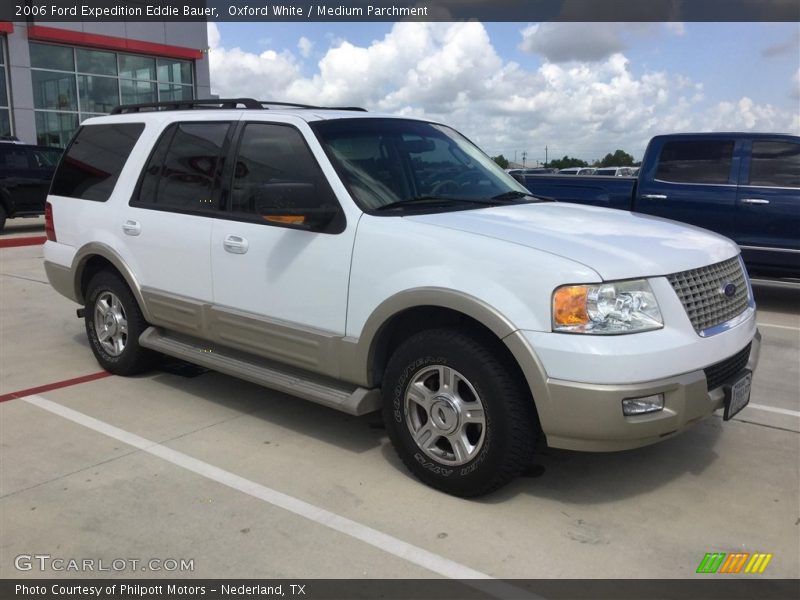 Oxford White / Medium Parchment 2006 Ford Expedition Eddie Bauer