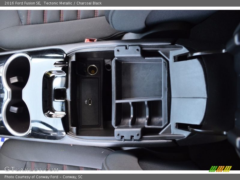Tectonic Metallic / Charcoal Black 2016 Ford Fusion SE