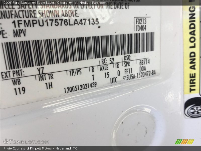 Oxford White / Medium Parchment 2006 Ford Expedition Eddie Bauer
