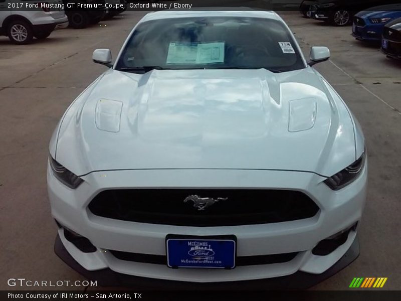 Oxford White / Ebony 2017 Ford Mustang GT Premium Coupe