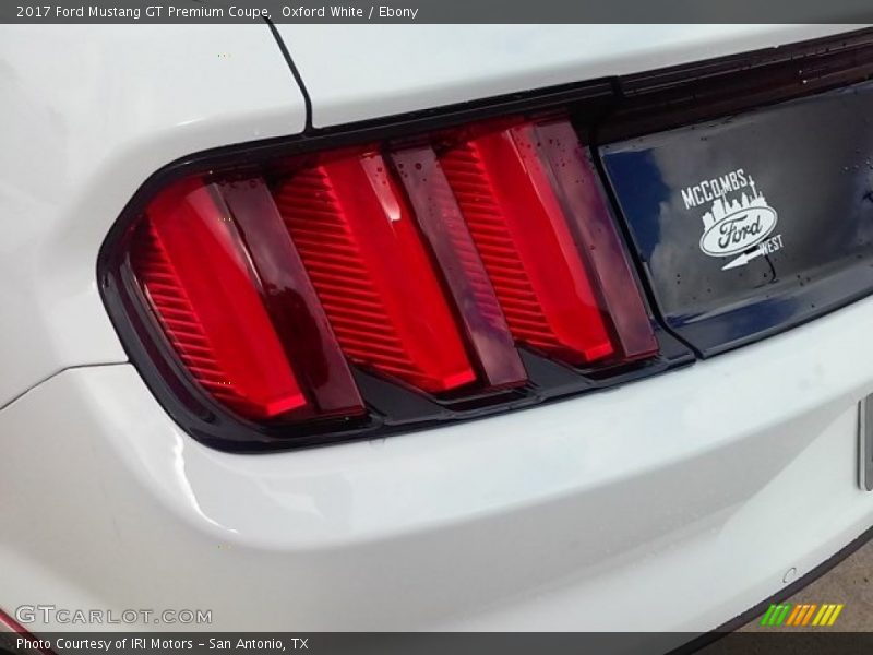 Oxford White / Ebony 2017 Ford Mustang GT Premium Coupe