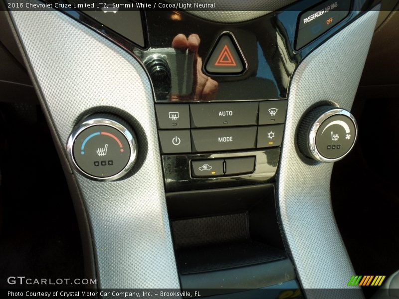 Summit White / Cocoa/Light Neutral 2016 Chevrolet Cruze Limited LTZ