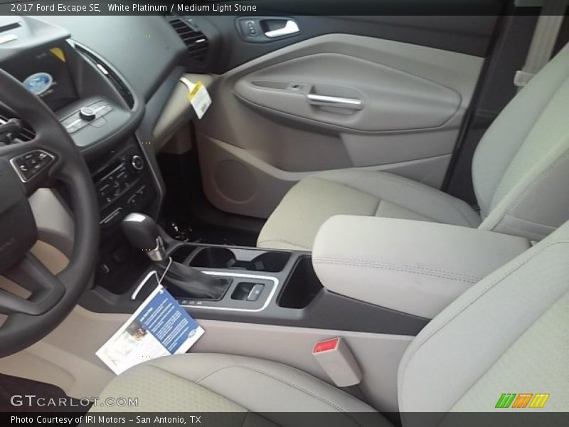 White Platinum / Medium Light Stone 2017 Ford Escape SE