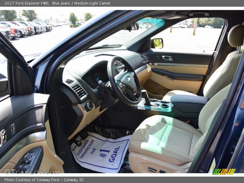 Blue Jeans / Medium Light Camel 2017 Ford Explorer FWD