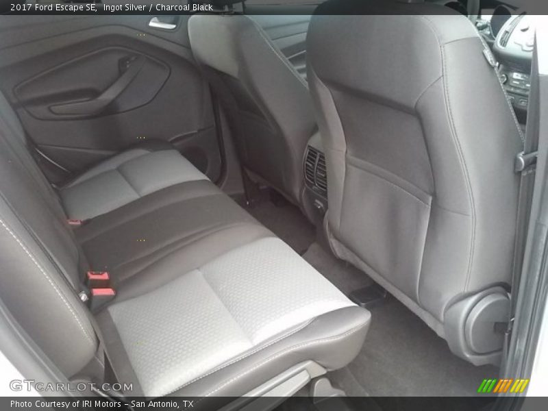 Ingot Silver / Charcoal Black 2017 Ford Escape SE