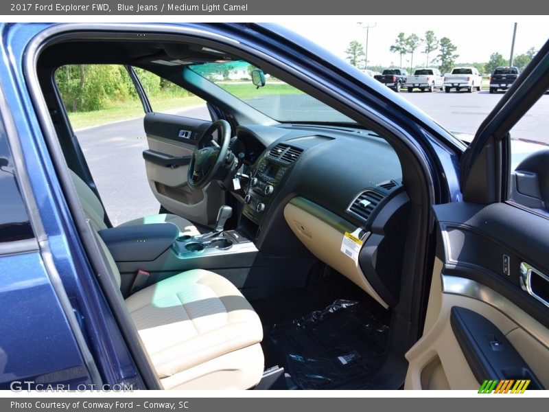 Blue Jeans / Medium Light Camel 2017 Ford Explorer FWD