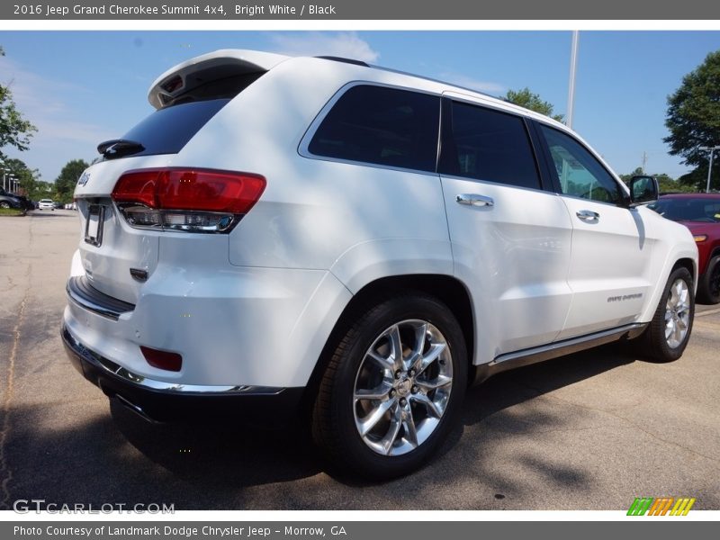 Bright White / Black 2016 Jeep Grand Cherokee Summit 4x4