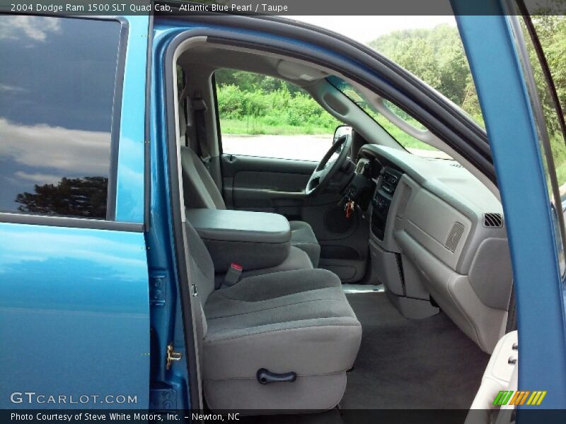 Atlantic Blue Pearl / Taupe 2004 Dodge Ram 1500 SLT Quad Cab