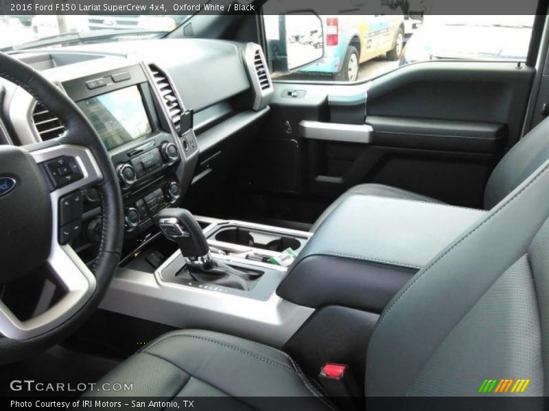 Oxford White / Black 2016 Ford F150 Lariat SuperCrew 4x4