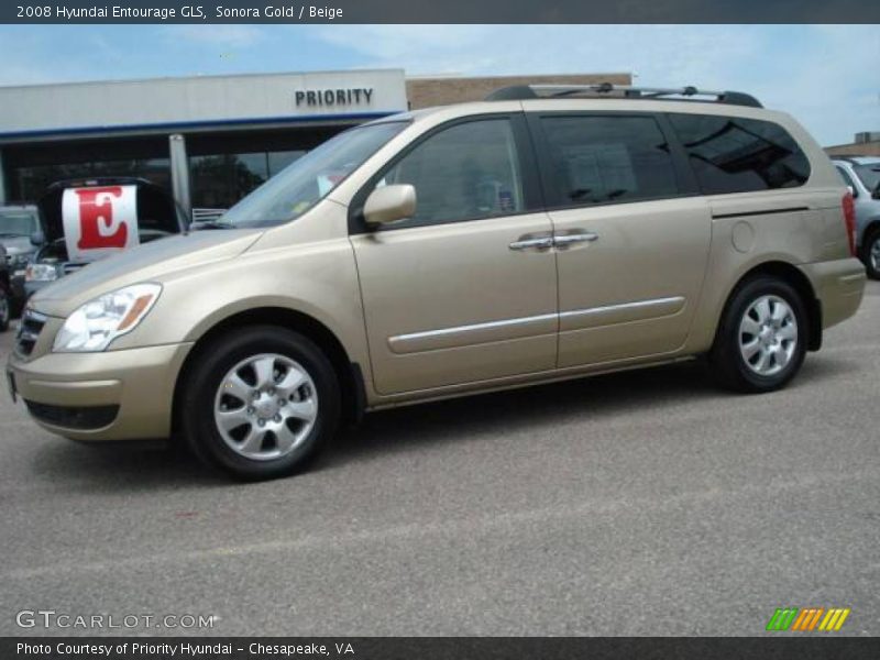 Sonora Gold / Beige 2008 Hyundai Entourage GLS