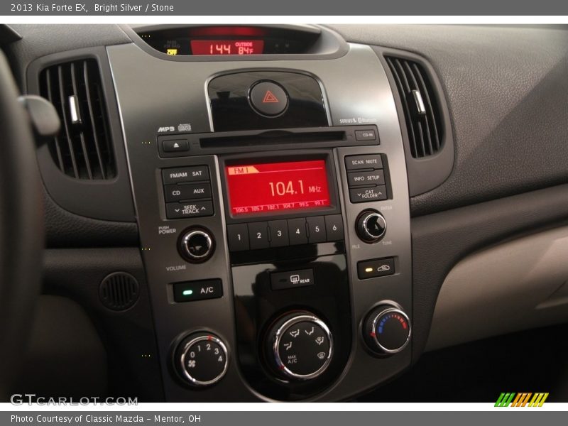 Bright Silver / Stone 2013 Kia Forte EX