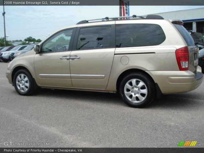 Sonora Gold / Beige 2008 Hyundai Entourage GLS