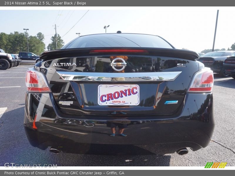 Super Black / Beige 2014 Nissan Altima 2.5 SL