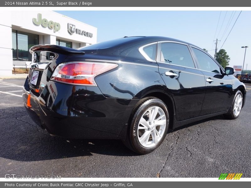 Super Black / Beige 2014 Nissan Altima 2.5 SL