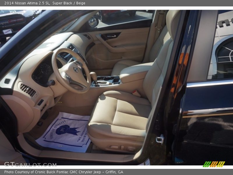 Super Black / Beige 2014 Nissan Altima 2.5 SL